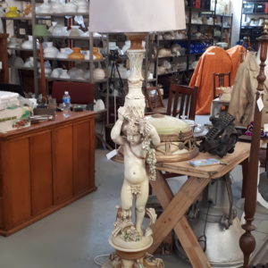 Statue Cherub Standing lamp