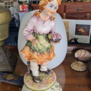 Glass ornate figurines & Ornaments