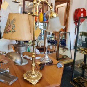 Brass Single Pump Lamp